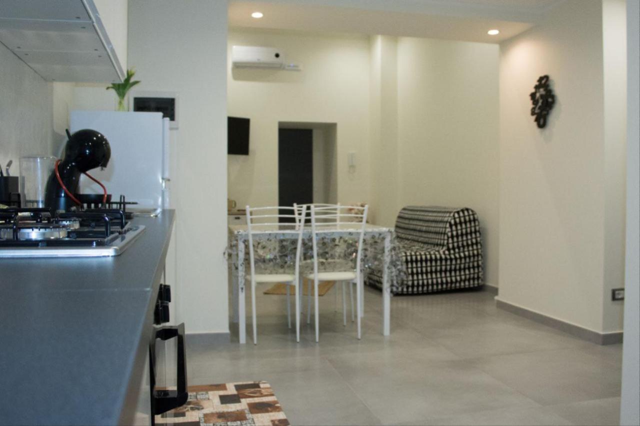 Meghan Apartment
